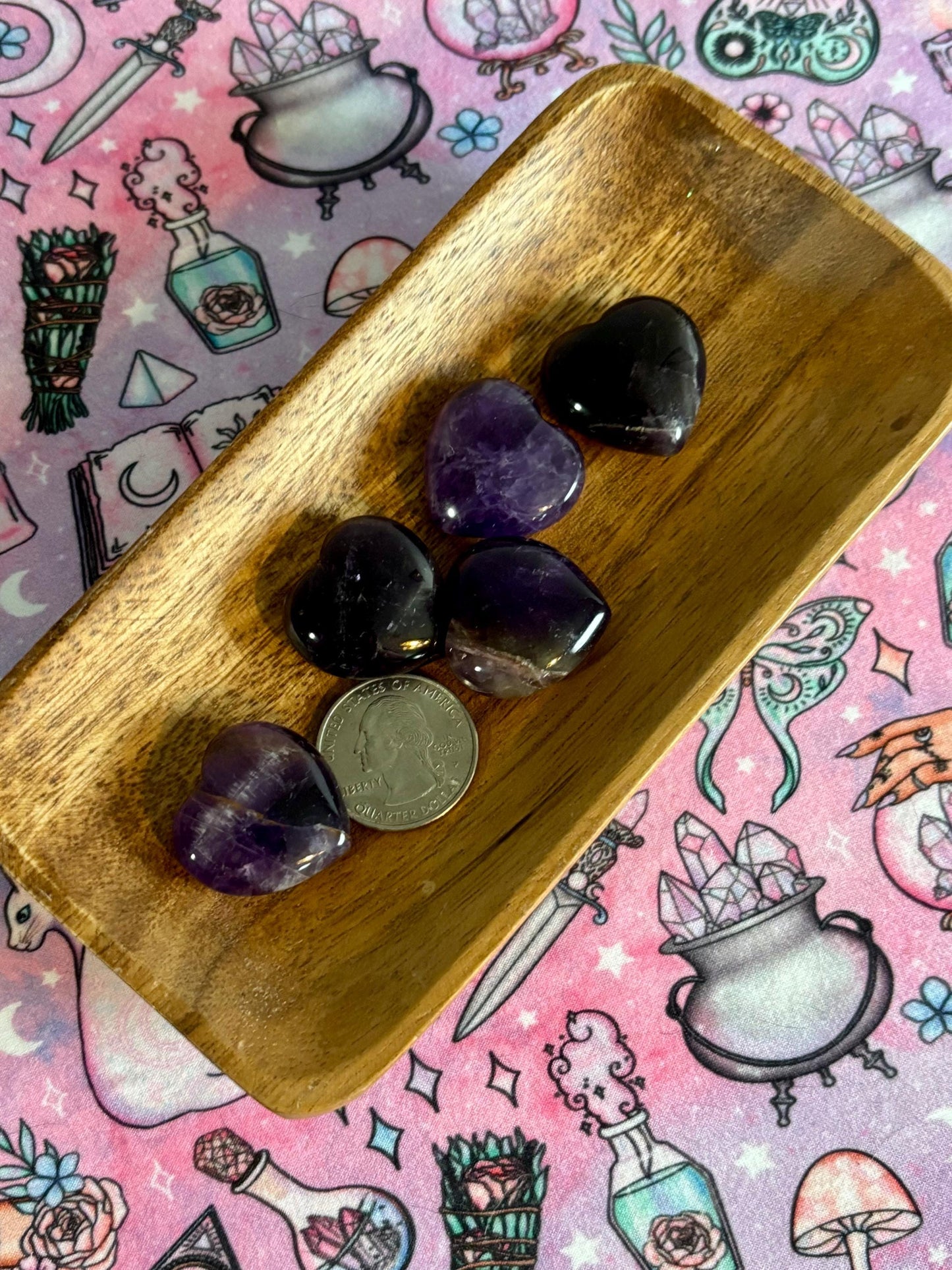 Amethyst Heart Stone *  Amethyst * Tumbled Stones * Crystals * Witchcraft * Tumbled Crystals * Wiccan * Pagan * Witch
