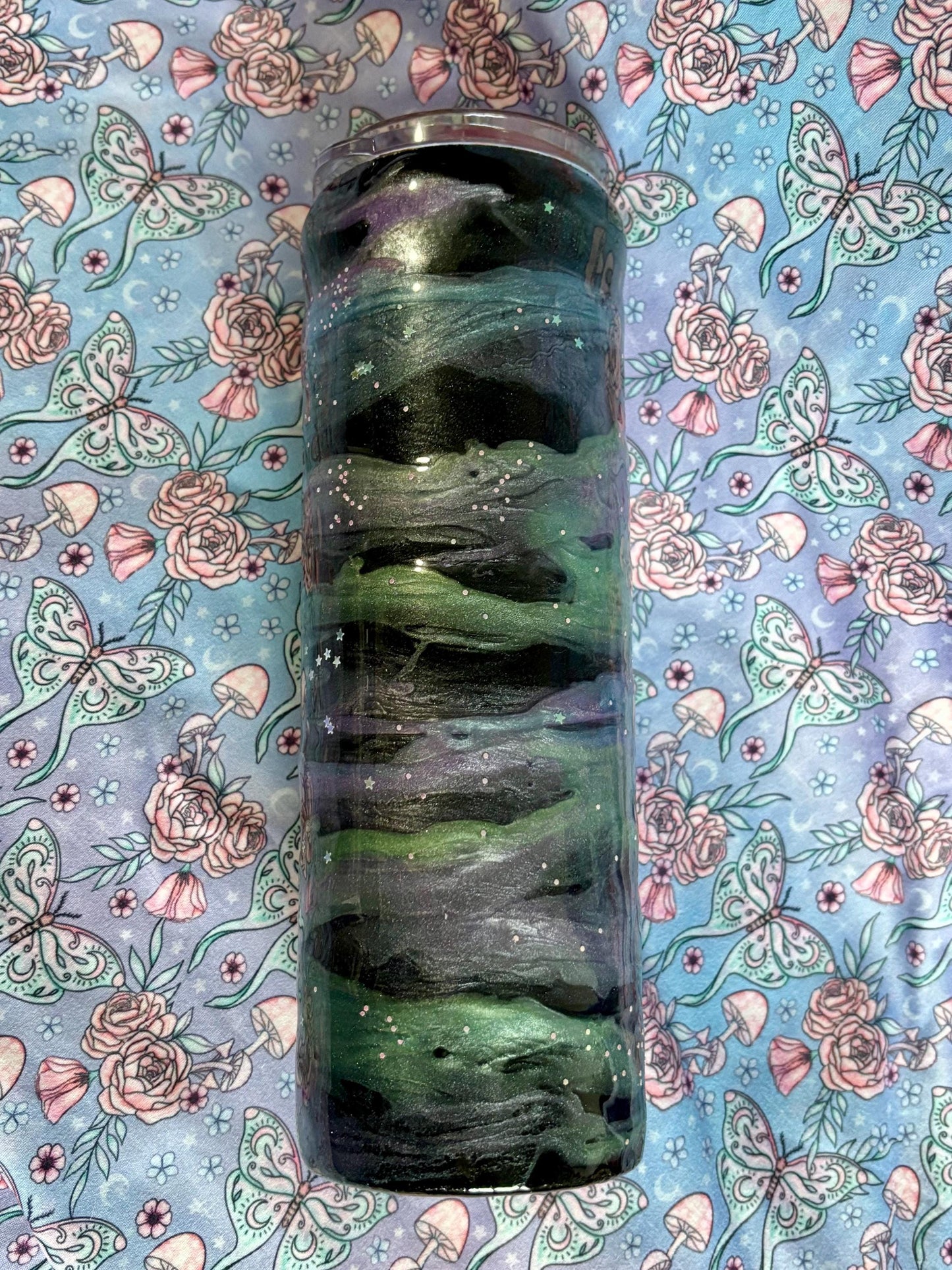 Swirl Epoxy Tumbler ~ Epoxy Tumbler  ~ 30 oz. Tumbler ~ Custom Tumblers ~ Gifts~ Teacher Gift ~ Bridal Gifts ~ Birthday Gift ~ Drink Gift