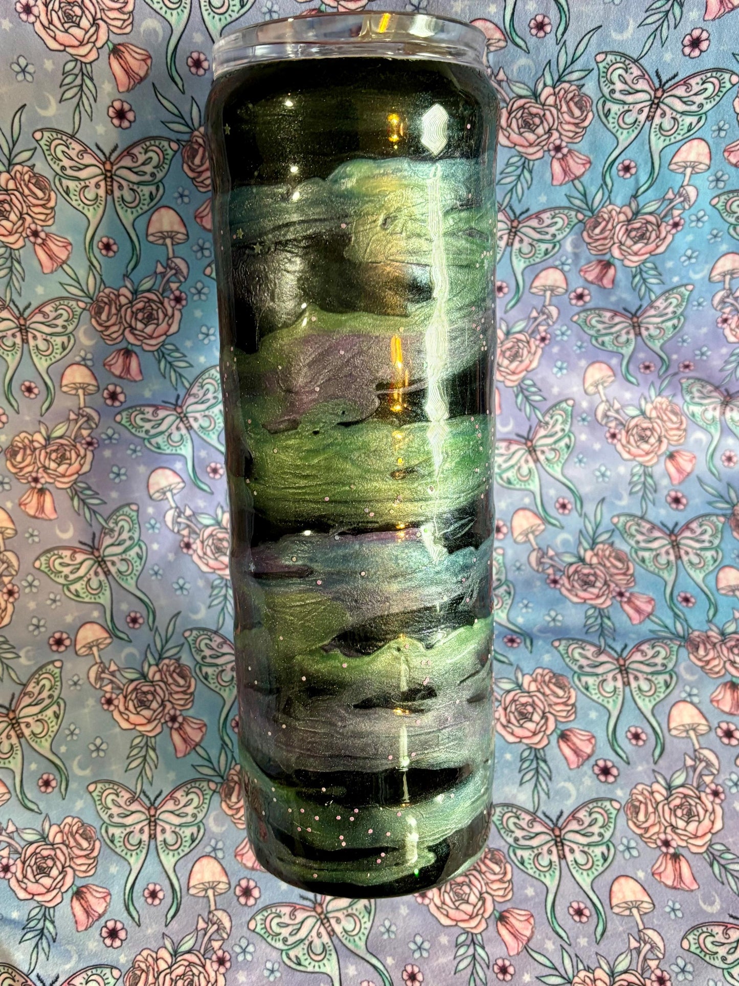 Swirl Epoxy Tumbler ~ Epoxy Tumbler  ~ 30 oz. Tumbler ~ Custom Tumblers ~ Gifts~ Teacher Gift ~ Bridal Gifts ~ Birthday Gift ~ Drink Gift